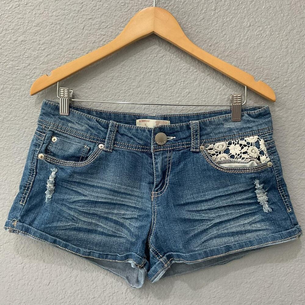 No boundaries denim shorts size